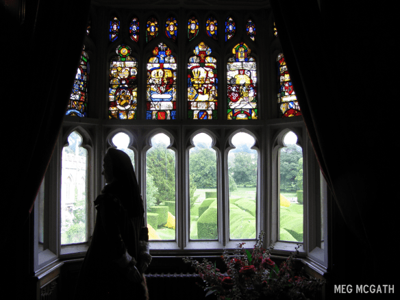 The nursery and apartments of the dowager queen with Lady Anne Herbert standing by [the queen's sister] © Meg McGath, 2012.